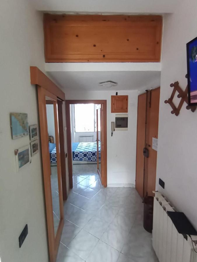 Appartement Casa Albarosa, 10 Min Walk Train Station, Free Parking. à La Spezia Extérieur photo