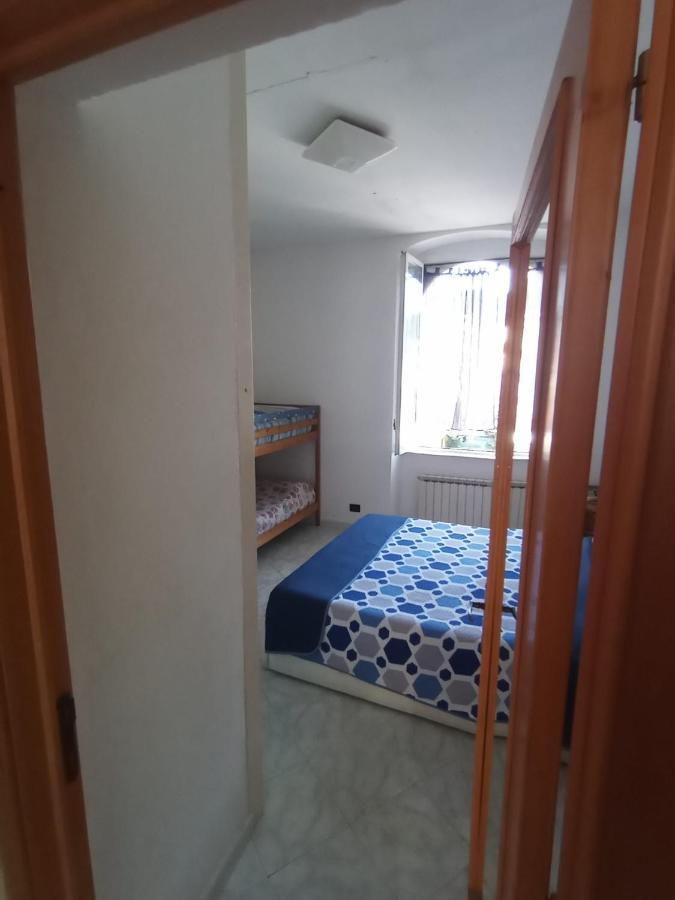 Appartement Casa Albarosa, 10 Min Walk Train Station, Free Parking. à La Spezia Extérieur photo