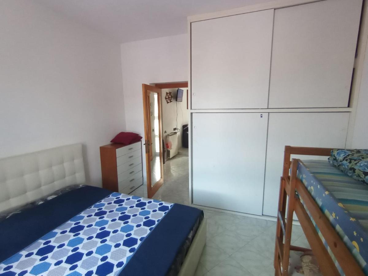 Appartement Casa Albarosa, 10 Min Walk Train Station, Free Parking. à La Spezia Extérieur photo